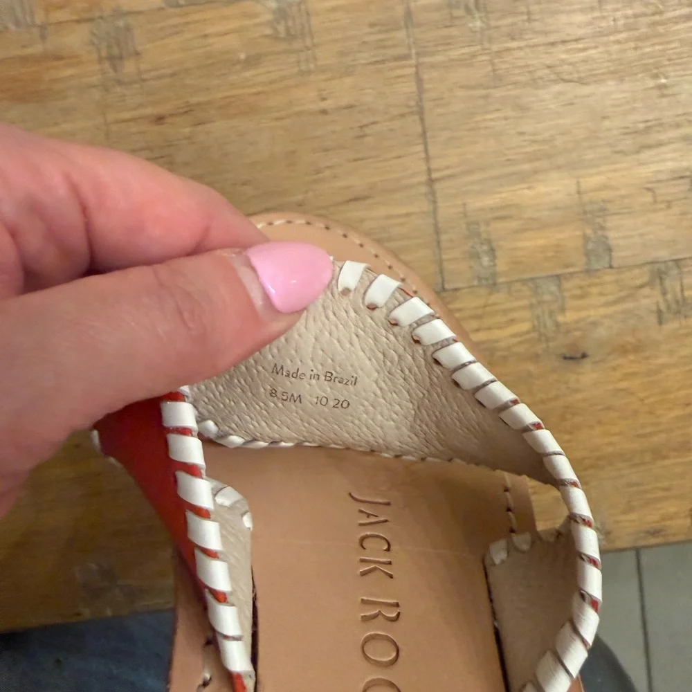 Jack Rogers Red and White Leather Daisy Thong Sandals - Picture 6 of 6